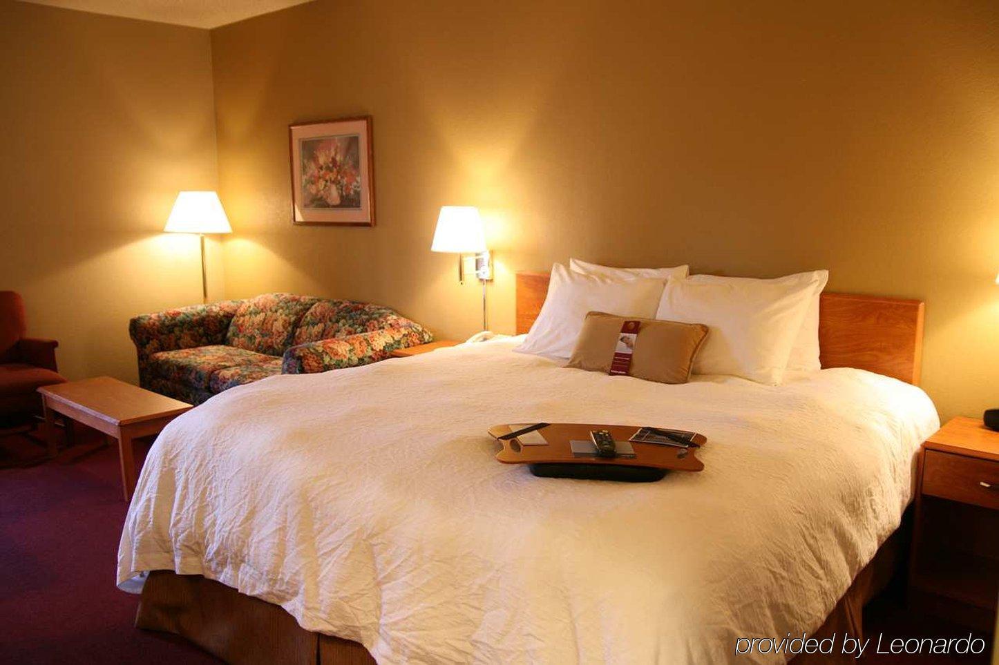 Hampton Inn Altoona Ngoại thất bức ảnh