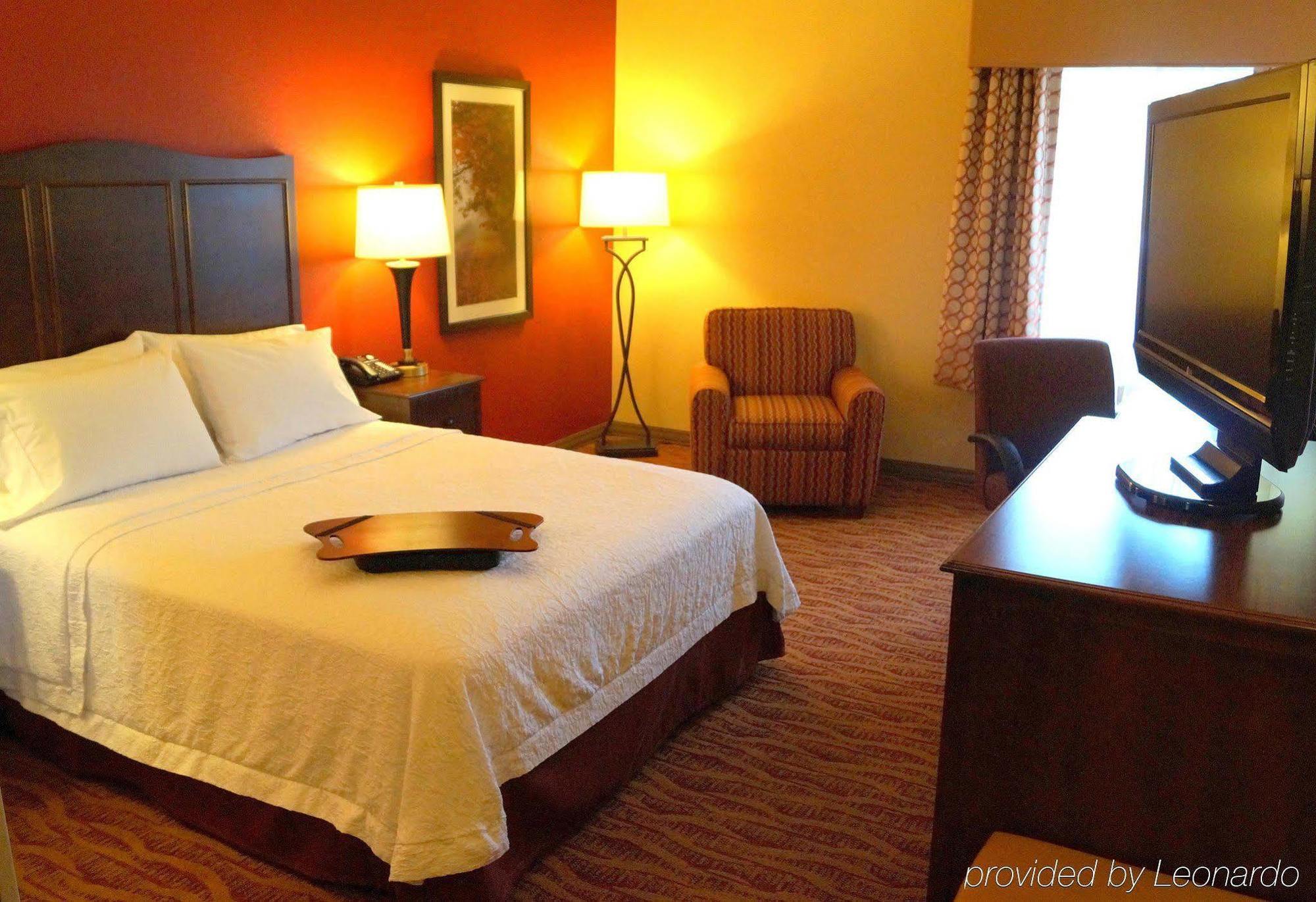 Hampton Inn Altoona Ngoại thất bức ảnh